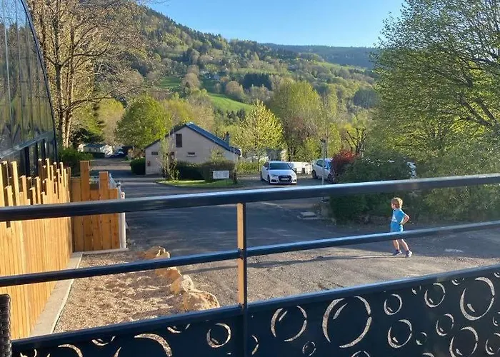 Campsite Mobil-home 159 Les Clarines La Bourboule